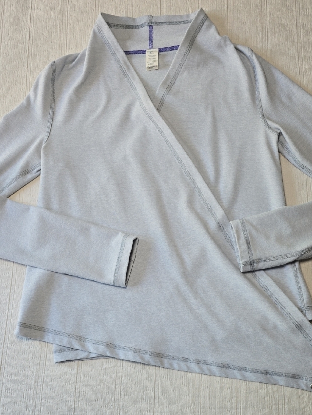 Ivivva by Lululemon "Fours a Charm" Wrap Girl's Size 10